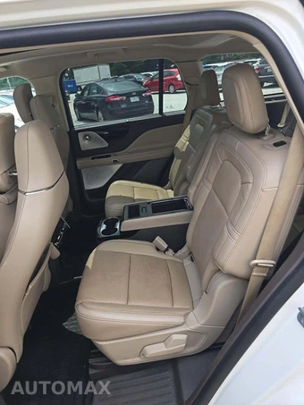 2022 Lincoln Aviator Plug-In Hybrid Grand Touring - miniatura 13