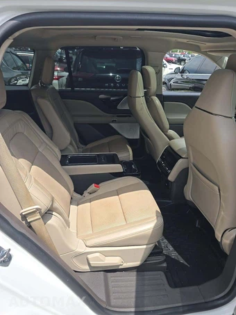 2022 Lincoln Aviator Plug-In Hybrid Grand Touring - miniatura 17