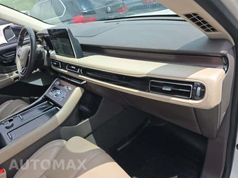 2022 Lincoln Aviator Plug-In Hybrid Grand Touring - miniatura 20