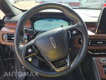 2022 Lincoln Aviator Reserve - miniatura 10