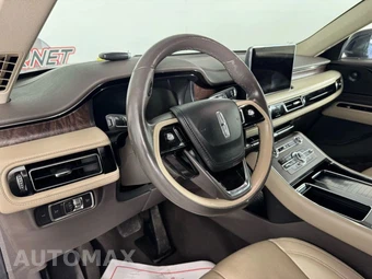 2022 Lincoln Aviator Reserve - miniatura 10