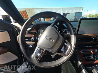 2022 Lincoln Aviator Reserve – miniatura 10