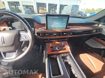 2022 Lincoln Aviator Reserve – miniatura 11