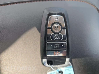 2022 Lincoln Aviator Reserve – miniatura 5