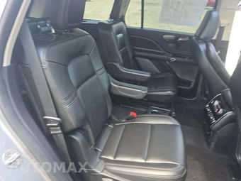 2022 Lincoln Aviator Standard – miniatura 17