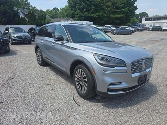 2022 Lincoln Aviator Standard – miniatura 4