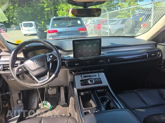 2022 Lincoln Aviator w/Livery Pkg – miniatura 11