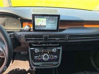 2022 Lincoln Corsair Plug-In Hybrid Grand Touring - miniatura 10