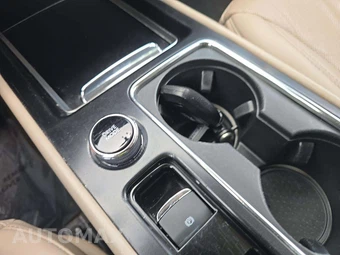 2022 Lincoln Corsair Reserve - miniatura 8