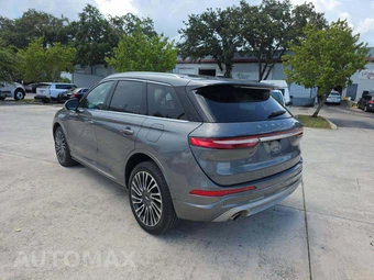 2022 Lincoln Corsair Reserve – miniatura 2
