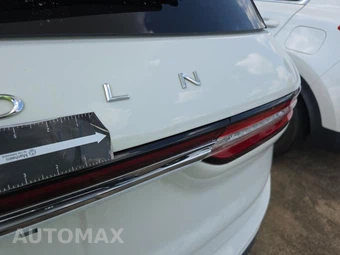 2022 Lincoln Corsair Standard – miniatura 20