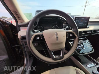 2022 Lincoln Corsair Standard - miniatura 10