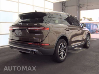 2022 Lincoln Corsair Standard - miniatura 4