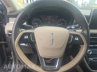 2022 Lincoln Corsair Standard – miniatura 10