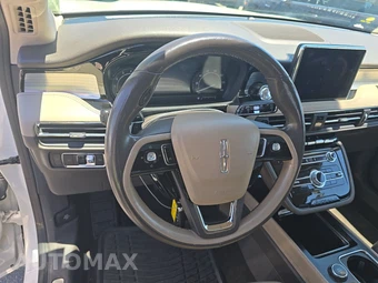 2022 Lincoln Corsair Standard – miniatura 10