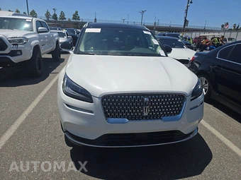 2022 Lincoln Corsair Standard – miniatura 2