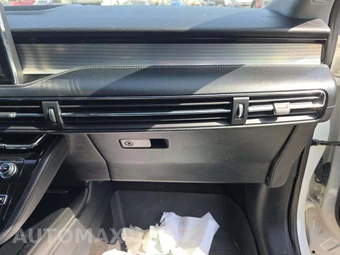 2022 Lincoln Corsair Standard – miniatura 16