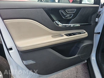 2022 Lincoln Corsair Standard - miniatura 36