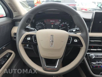 2022 Lincoln Corsair Standard - miniatura 10