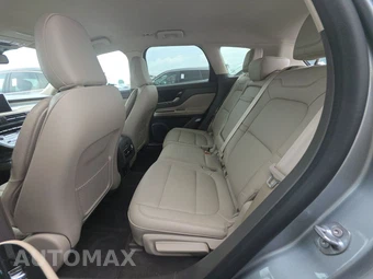 2022 Lincoln Corsair Standard - miniatura 13