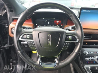 2022 Lincoln Nautilus Reserve – miniatura 10