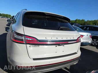 2022 Lincoln Nautilus Reserve – miniatura 20