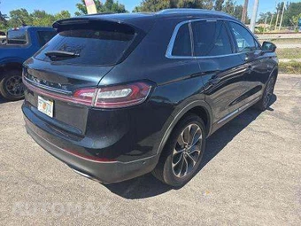 2022 Lincoln Nautilus Reserve – miniatura 3