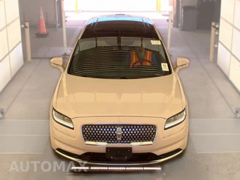 2022 Lincoln Nautilus Reserve - miniatura 2
