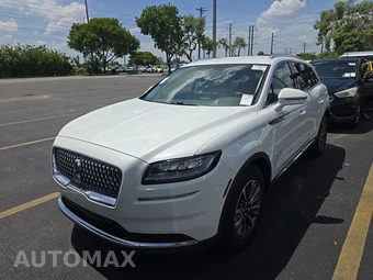 2022 Lincoln Nautilus Standard