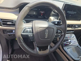 2022 Lincoln Nautilus Standard – miniatura 10