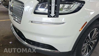 2022 Lincoln Nautilus Standard – miniatura 18