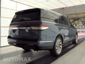 2022 Lincoln Navigator L Reserve – miniatura 4