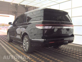 2022 Lincoln Navigator L Reserve - miniatura 8