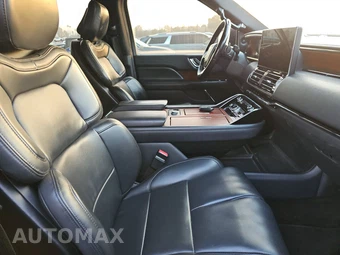 2022 Lincoln Navigator L Standard – miniatura 8