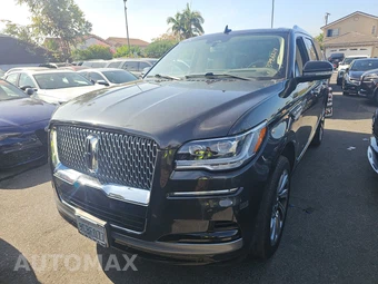 2022 Lincoln Navigator Reserve - miniatura 2