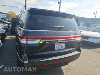 2022 Lincoln Navigator Reserve - miniatura 5