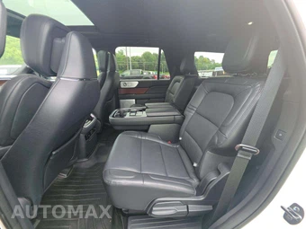 2022 Lincoln Navigator Reserve - miniatura 13