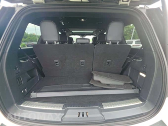2022 Lincoln Navigator Reserve - miniatura 15