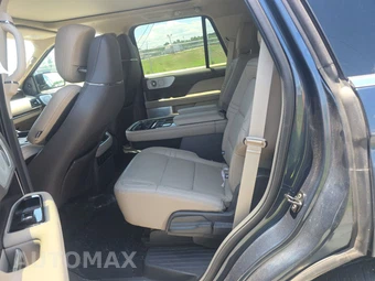 2022 Lincoln Navigator Reserve – miniatura 19