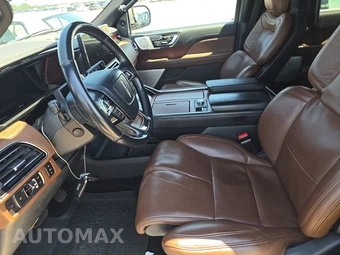 2022 Lincoln Navigator Reserve – miniatura 7