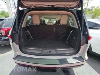 2022 Lincoln Navigator Reserve - miniatura 15