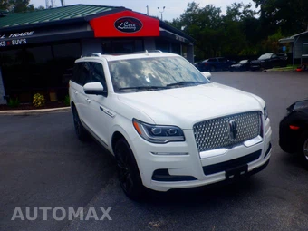 2022 Lincoln Navigator Reserve – miniatura 23