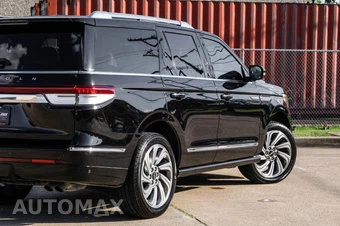 2022 Lincoln Navigator Standard - miniatura 13