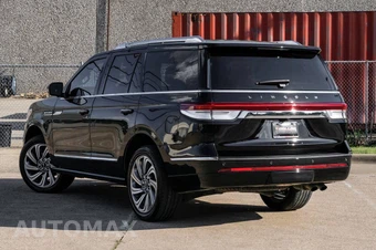 2022 Lincoln Navigator Standard - miniatura 15