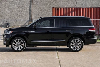 2022 Lincoln Navigator Standard - miniatura 16