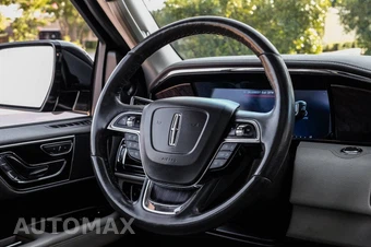2022 Lincoln Navigator Standard - miniatura 23