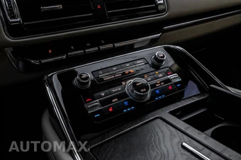 2022 Lincoln Navigator Standard - miniatura 34