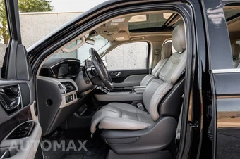 2022 Lincoln Navigator Standard - miniatura 4