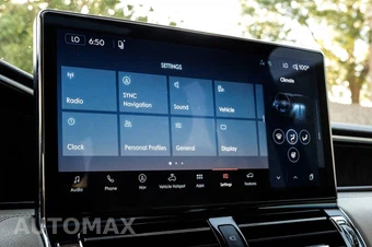 2022 Lincoln Navigator Standard - miniatura 42
