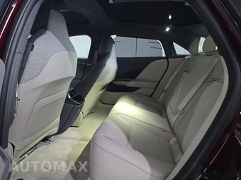 2022 Lucid Air Dream Edition - miniatura 13
